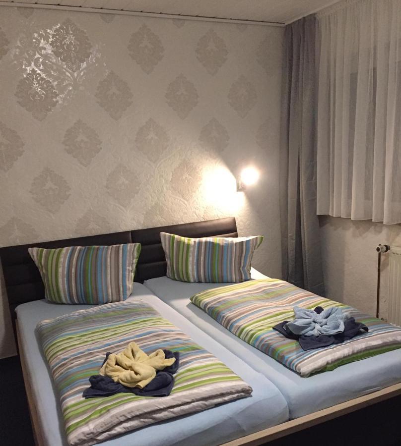 Pension Check In Hotell Güstrow Eksteriør bilde