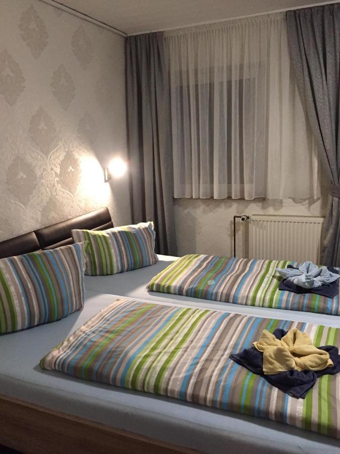 Pension Check In Hotell Güstrow Eksteriør bilde